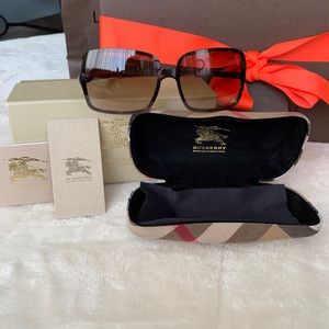 Burberry sunglasses